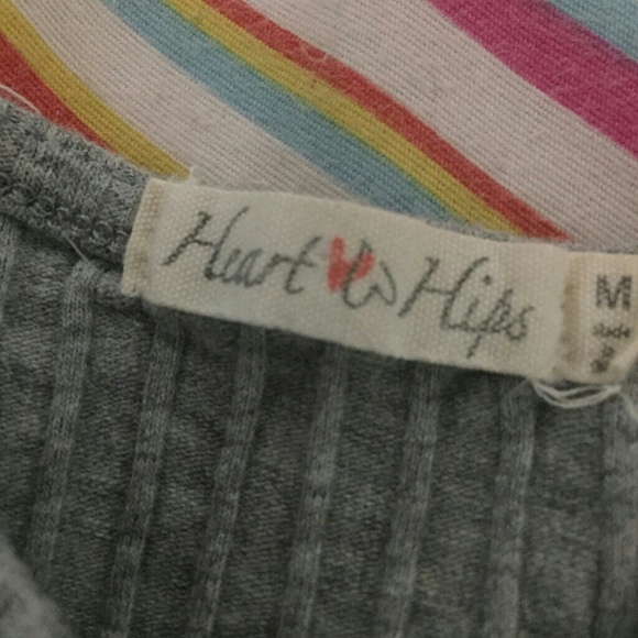 Top - Picture 2 of 2